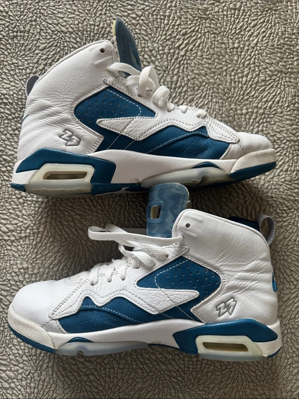 Jordan MVP (GS) Kids White and Blue High-Top Sneakers
